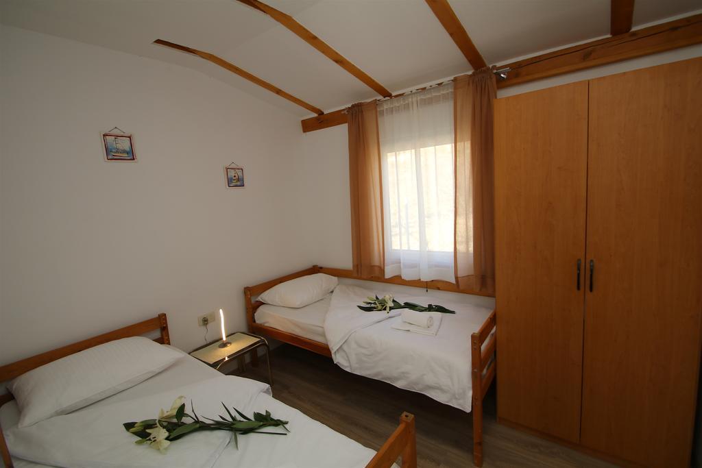 Вілла Oak House Zadvarje Екстер'єр фото